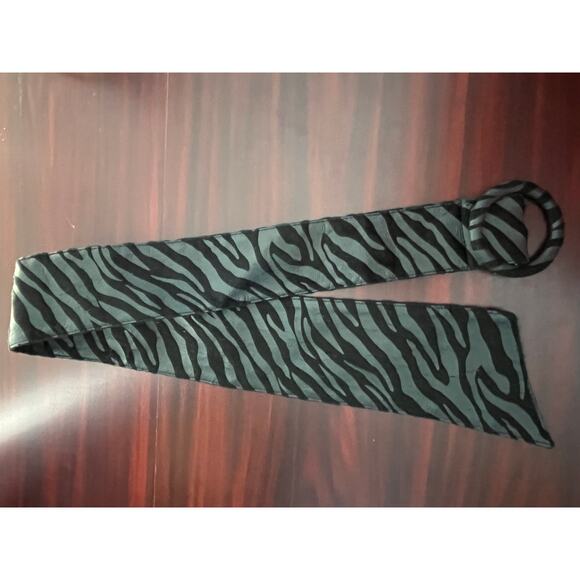 VTG Black Zebra Print Belt Small Faux Leather Velvet Burnout 90s Whimsygoth - Picture 6 of 6